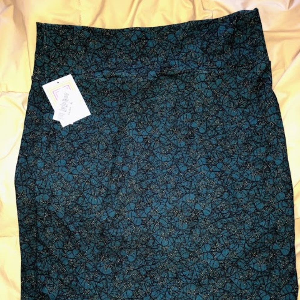 LuLaRoe - Xlarge Cassie Skirt - New with Tag